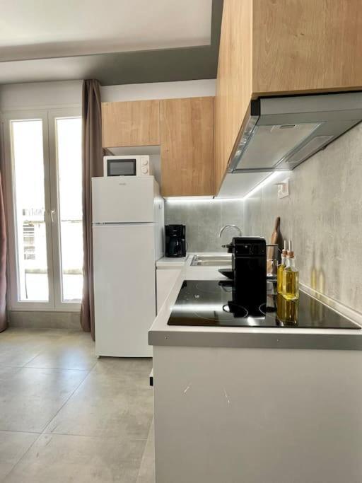 Domus City Apartment With Wonderful Balcony Thessaloníki Exteriör bild